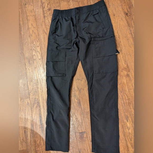 NWT Black Cargo Pants H&M Regular Fit  Mens Size medium - Picture 10 of 15